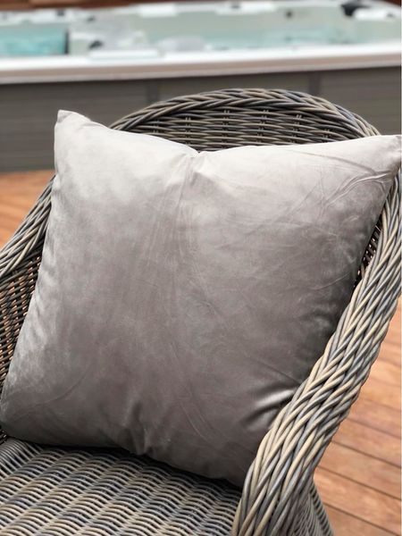 Varm beige velur putetrekk 60x60